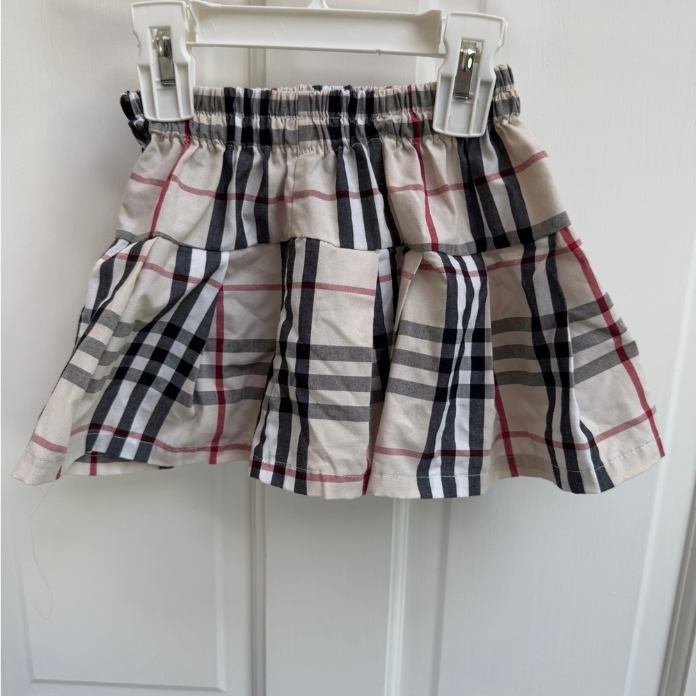 NWOT Childhood 3T Girls Classic Plaid Burberry- Like Skirt